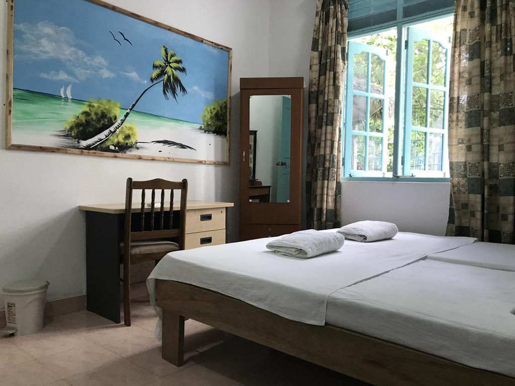 הימפושי Raalhu Lodge מראה חיצוני תמונה