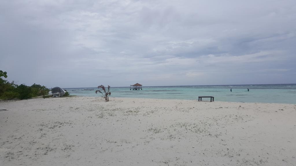 הימפושי Raalhu Lodge מראה חיצוני תמונה