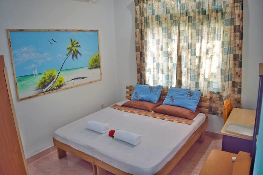 הימפושי Raalhu Lodge מראה חיצוני תמונה
